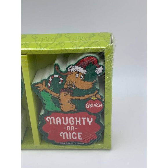 Dr. Seuss The Grinch Christmas 5 Piece Decorating Set & 3 Piece Wood Block Set - Picture 9 of 12
